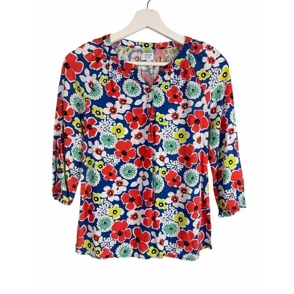 Crown & Ivy Girls Floral Peasant Blouse size Large